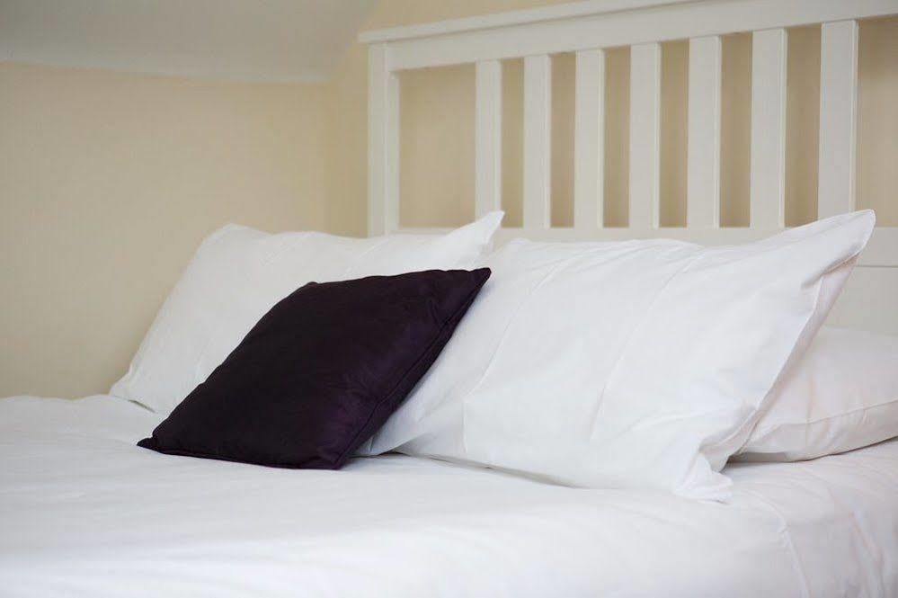 Bristol Serviced Lets - 152/154 Bath Road Εξωτερικό φωτογραφία