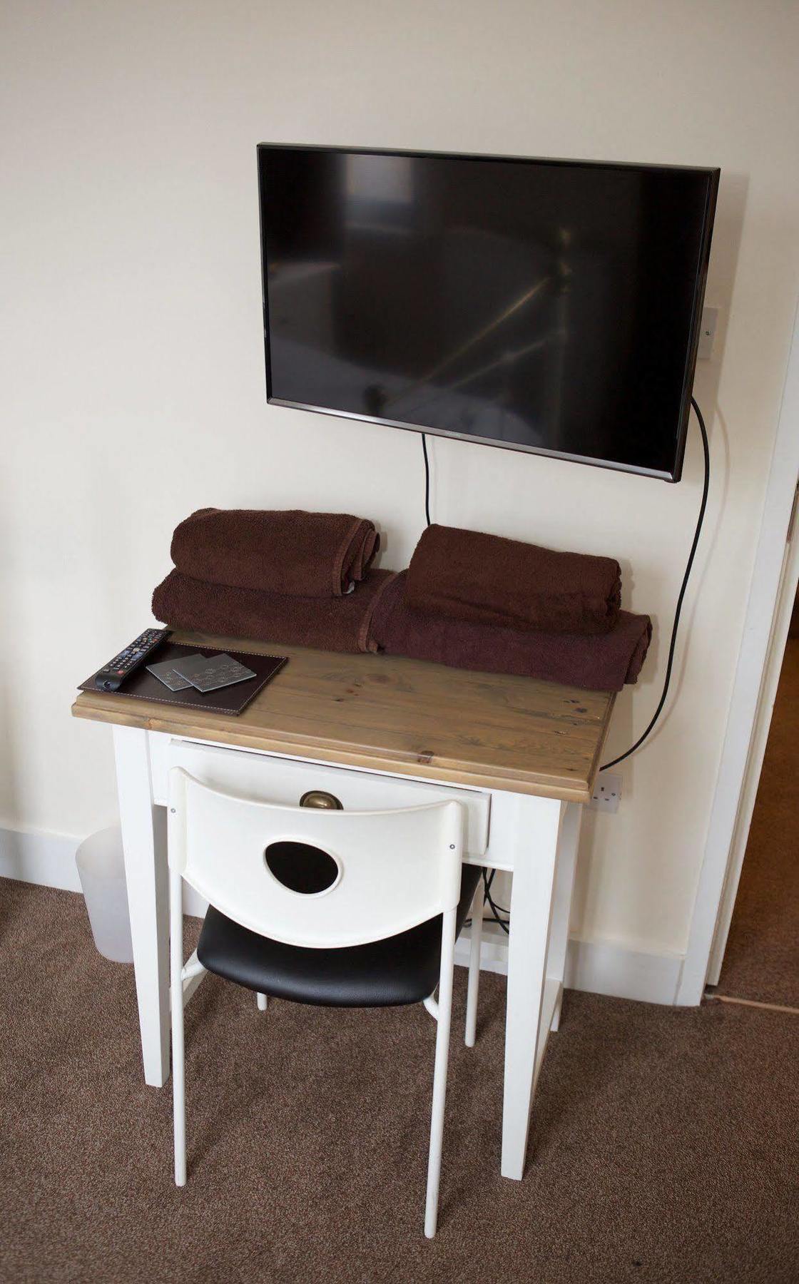 Bristol Serviced Lets - 152/154 Bath Road Εξωτερικό φωτογραφία