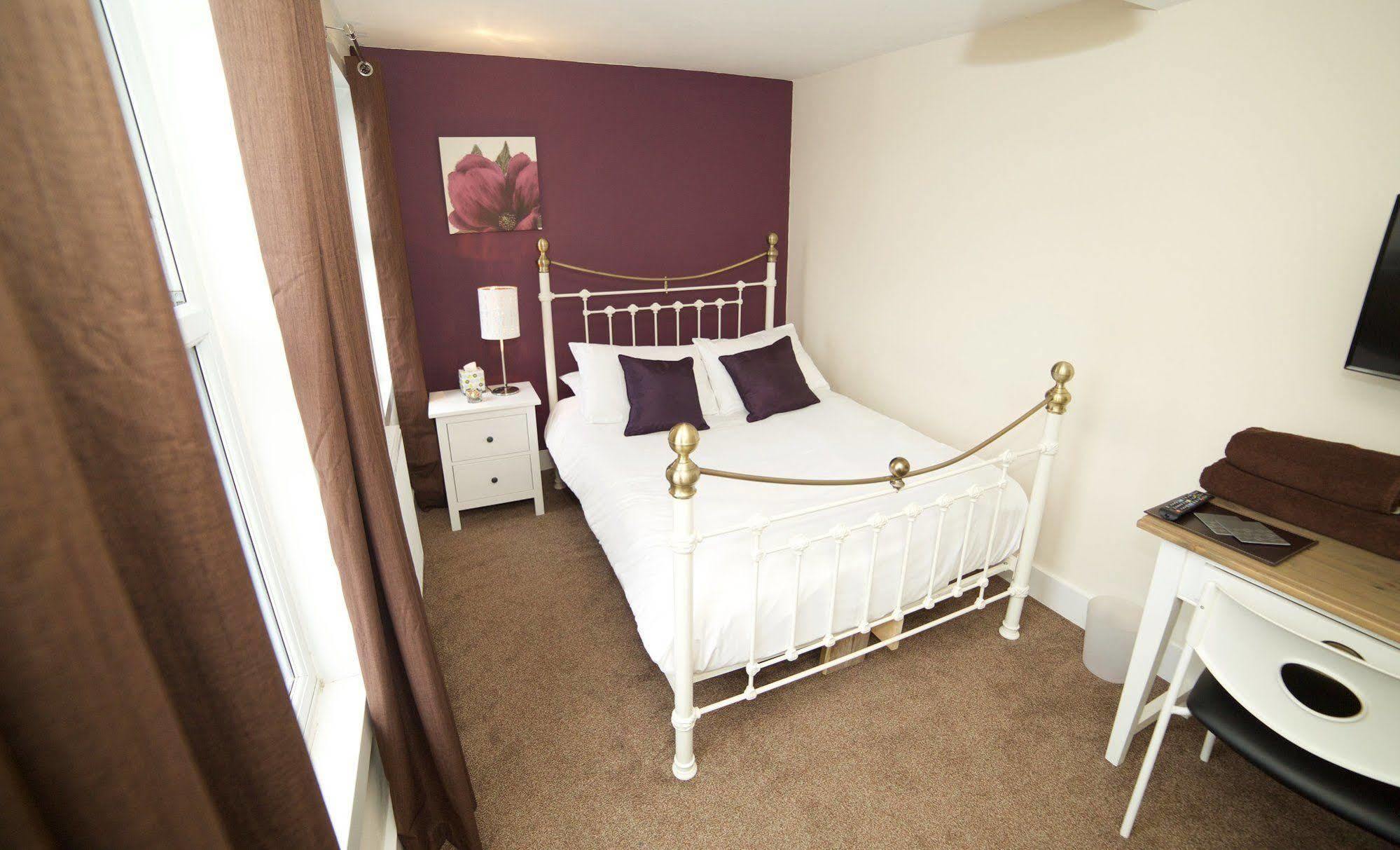 Bristol Serviced Lets - 152/154 Bath Road Εξωτερικό φωτογραφία
